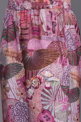 Women Printed Regular Kurta with Trousers