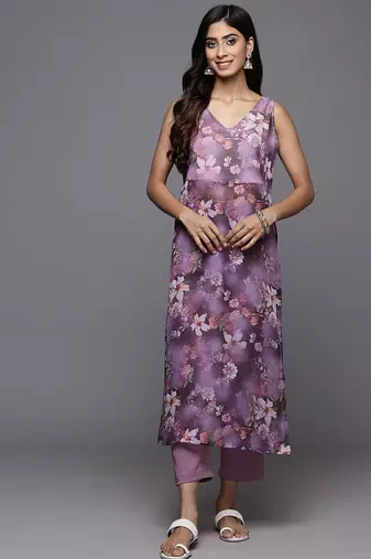Floral Printed Regular Kurta with Trousers