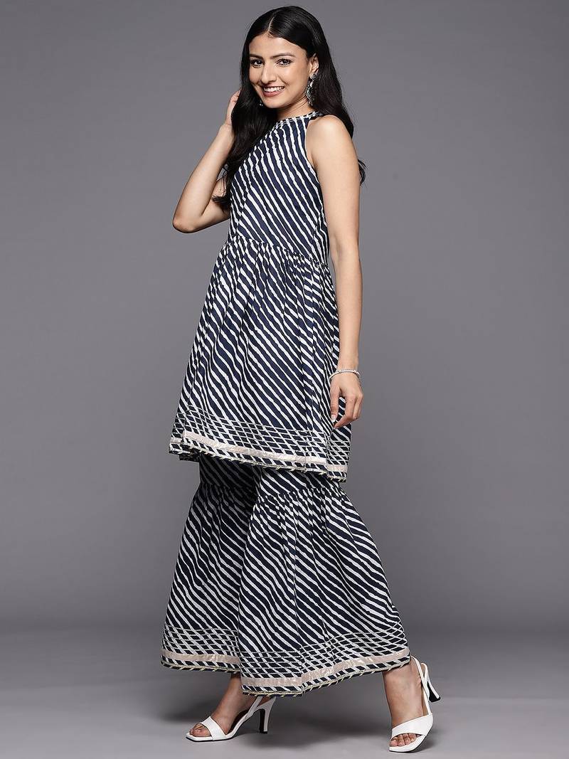 Leheriya Dyed Gotta Patti Kurti With Sharara