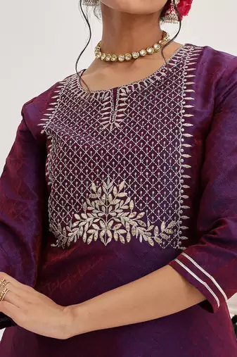 Women Ethnic Motifs Embroidered Gotta Patti Kurta Set