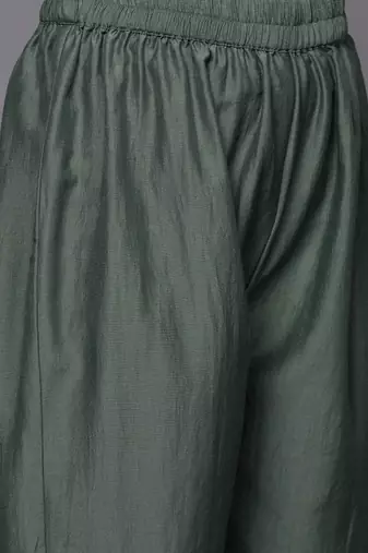 Women Green Ethnic Motifs Embroidered Kurta with Trousers & With Dupatta