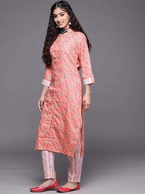 Women Coral Bandhani Printed Kurta with Trousers 4