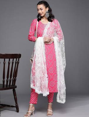 Women Pink Bandhani Printed Gotta Patti Pure Cotton Kurta with Trousers & With Dupatta 7