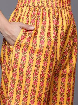 Women Mustard Yellow & Pink Ethnic Motifs Printed Pure Cotton Kurta with Trousers 3