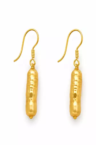 Gold-toned 3-layer beaded necklace and earrings jewellery set cylindrical beads.