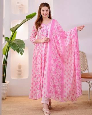 Floral Embroidered Pure Cotton V Neck Kurta Trouser & Dupatta Set 1