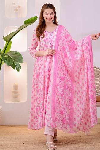 Floral Embroidered Pure Cotton V Neck Kurta Trouser & Dupatta Set
