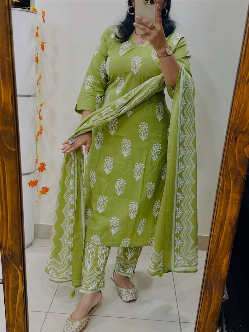 Floral Printed Pure Cotton V Neck Kurta Trouser & Dupatta Set