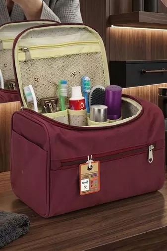 Toiletry organizer bag dopp kit washbag for men cosmetics pouch for women- travelling storage pouches maroon