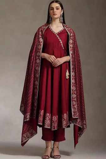 Maroon rayon embroidered kurta set