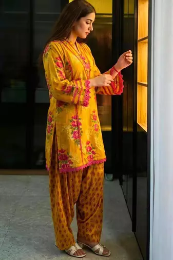 Yellow crepe printed farshi salwar set