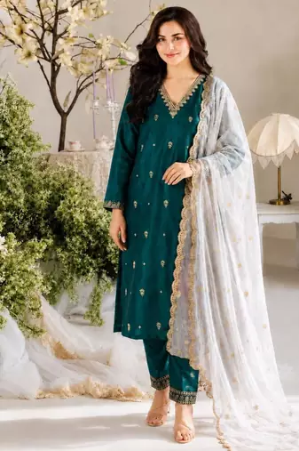 Teal silk blend embroidered kurta set