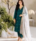 Teal silk blend embroidered kurta set