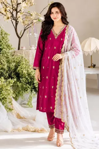 Rani-pink silk blend embroidered kurta set