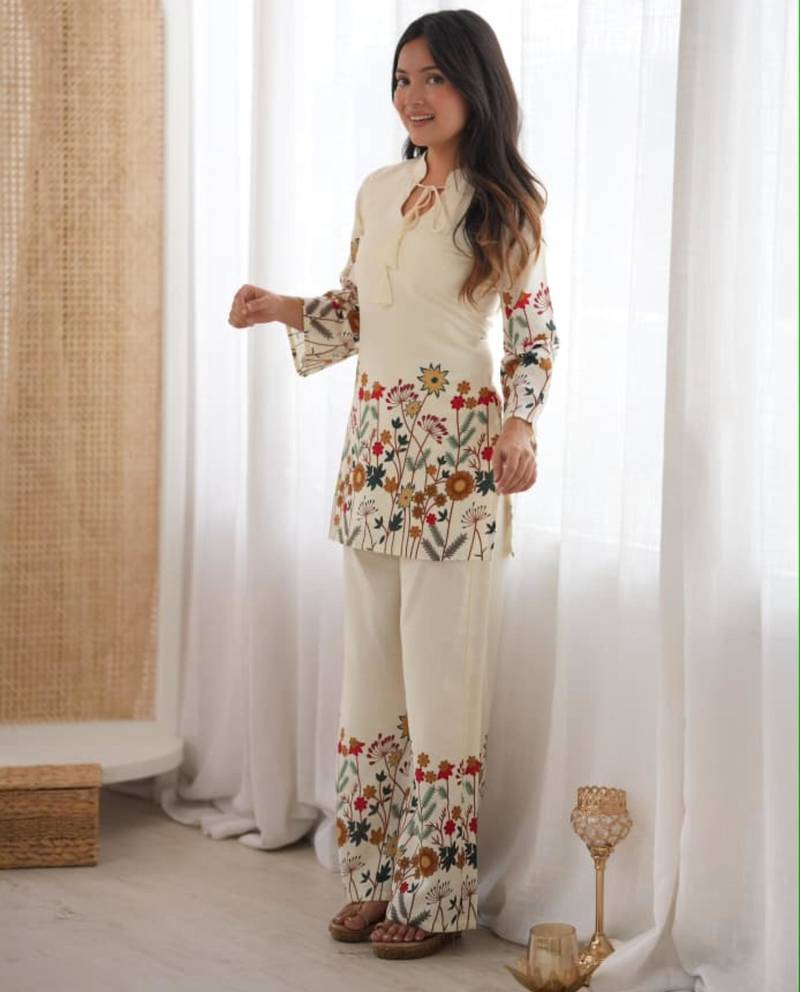 Off-white cotton poly printed kurta set