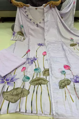 Lavender silk blend embroidered kurta set