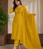 Dark-yellow silk blend embroidered kurta set