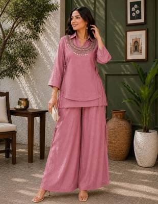 Pink silk blend embroidered palazzo set 3
