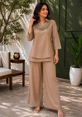 Beige silk blend embroidered palazzo set 4