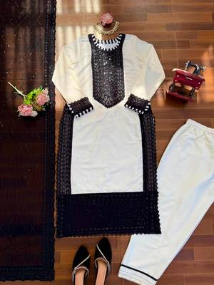 Off-white crepe embroidered kurta set 4