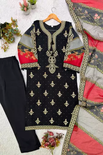 Black chanderi embroidered kurta set