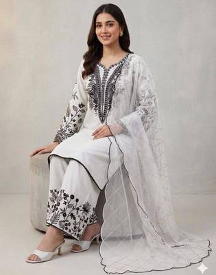 Off-white cotton poly embroidered palazzo set 3