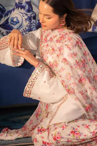 White crepe embroidered farshi salwar set