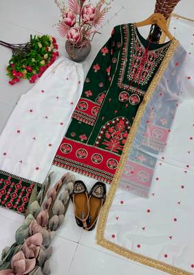 Dark-green cotton poly embroidered palazzo set 2