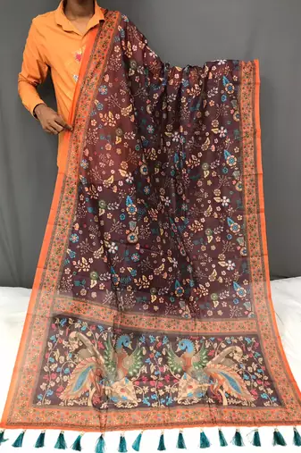 brown color kalamkari prints contrast pallu cotton blend saree