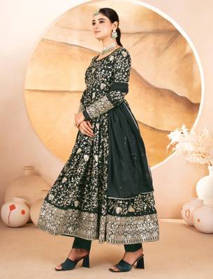 Dark-green georgette embroidered anarkali set 2