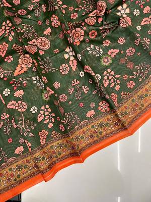 dark green color kalamkari prints contrast pallu cotton blend saree 4