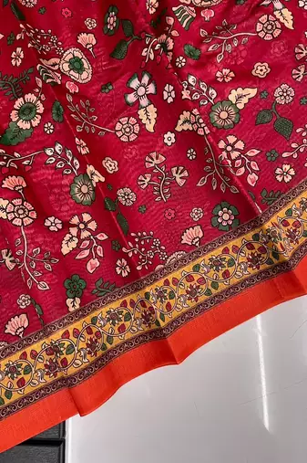 maroon color kalamkari prints contrast pallu cotton blend saree
