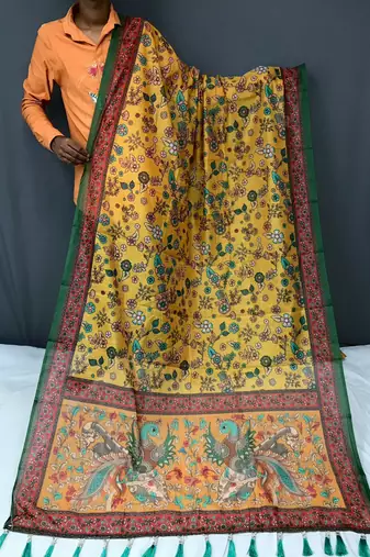 yellow color kalamkari prints contrast pallu cotton blend saree