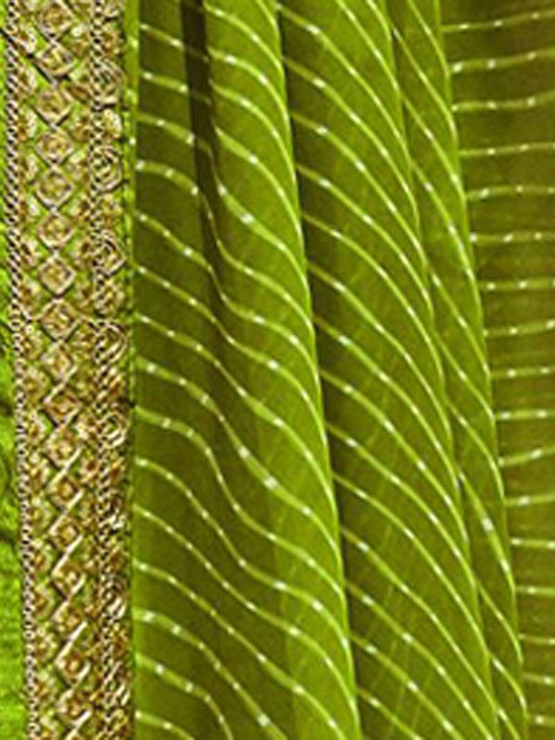 Women's green georgette leheriya print saree with blouse