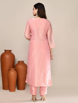 Pink shimmer embroidered kurta set 3