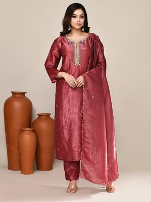 Maroon shimmer party wear kurta set 1