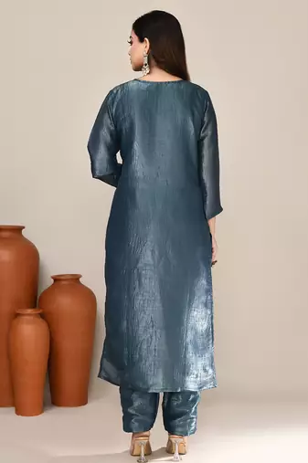 Grey shimmer embroidered kurta set