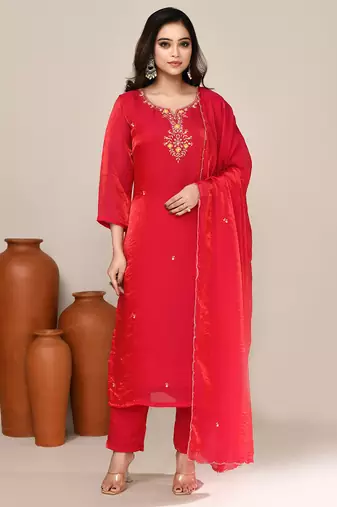 Magenta satin embroidered kurta set