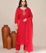 Magenta satin embroidered kurta set