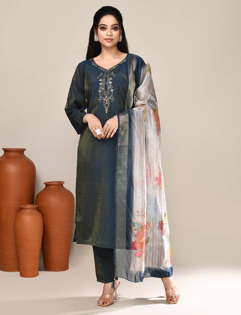 Blue cotton embroidered kurta set