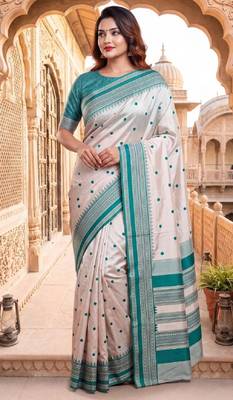 White & sky blue color pure soft silk blend zari weaving saree 3
