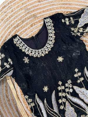 Kids black fendy silk embroidery sequence work kurta palazzo set 4