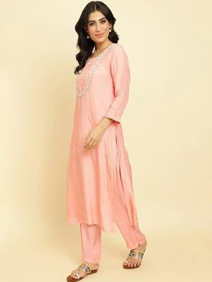Ethnic Motifs Embroidered Regular Beads and Stones Kurta with Trousers & Dupatta 6