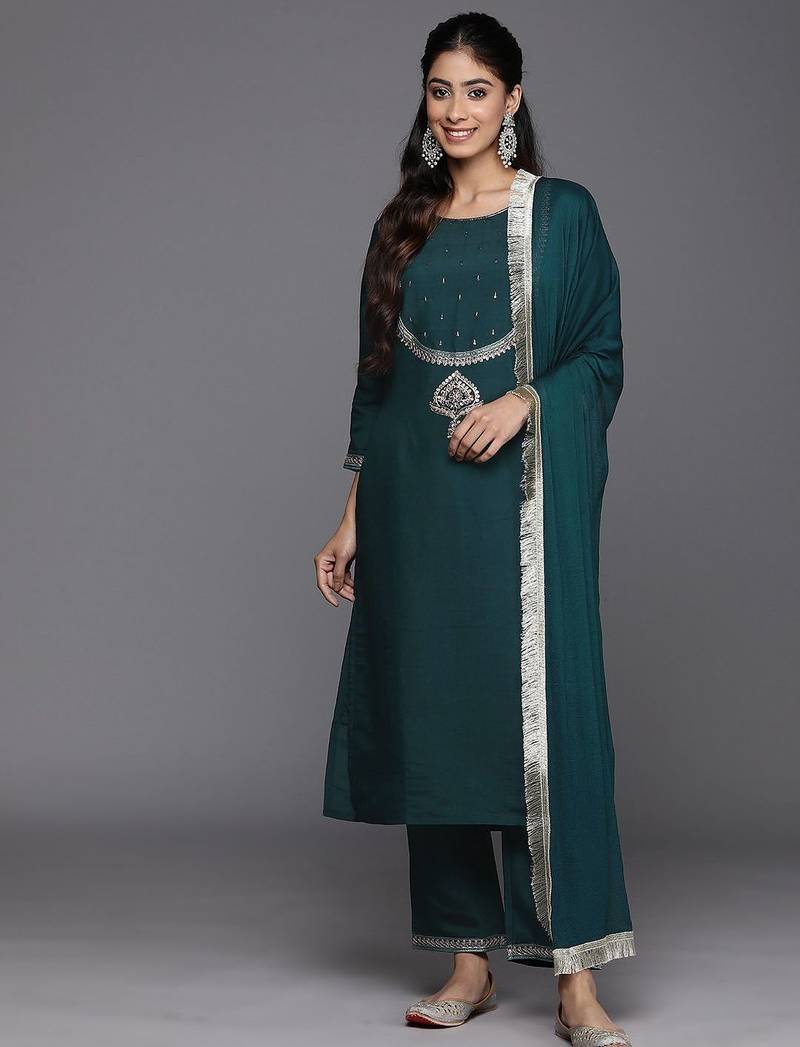 Ethnic Motifs Embroidered Regular Kurta With Trousers & Dupatta
