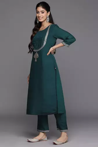 Ethnic Motifs Embroidered Regular Kurta With Trousers & Dupatta