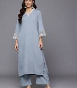 Women Floral Embroidered Regular Thread Work Silk Crepe Kurta with Palazzos