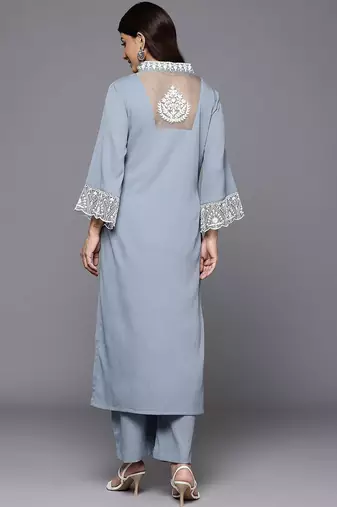 Women Floral Embroidered Regular Thread Work Silk Crepe Kurta with Palazzos