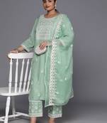 Plus Size Ethnic Motifs Embroidered Thread Work Kurta with Trousers & Dupatta