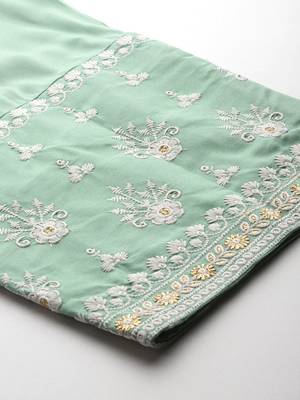 Plus Size Ethnic Motifs Embroidered Thread Work Kurta with Trousers & Dupatta 9