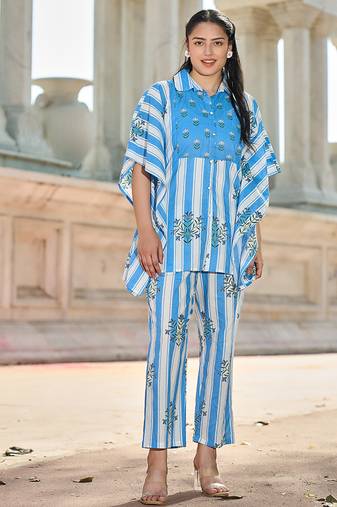 blue zig zag thigh length co-ord set